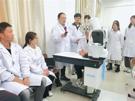 Medical Technology Program 的图像结果