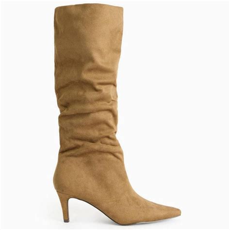 The best supermarket winter boots according to a fashion editor
