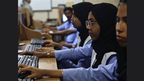 JDT ISLAM | College of Arts & Science