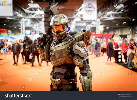 Games cosplay Images, Stock Photos & Vectors | Shutterstock