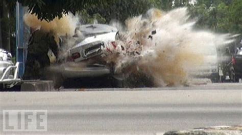 Exploding Target Car 的图像结果