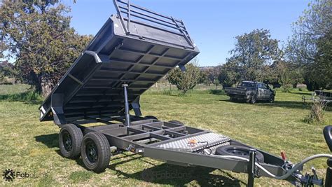 Dust Rust Trailer 的图像结果