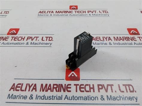 Omron G3Fd-102Sn Solid State Relay With Socket Pyf08A 250V – Aeliya ...