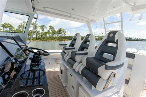 2016 Metal Shark 42 Fearless 42' Yacht For Sale | PRETTY WORK | Seattle Yachts