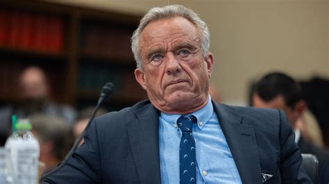 RFK Jr. says people shouldn't take his medical advice when asked about ...