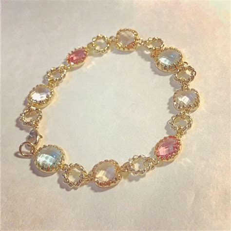 『虹の雨粒』 | Honey nuts