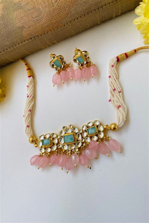 Spurthi Baby Pink Choker Set – SumehaBling