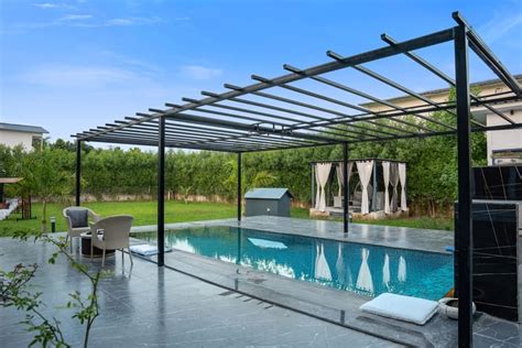 Your Luxury Stay at Nathaniel | Pet-friendly 3-BHK Farmhouse With ...