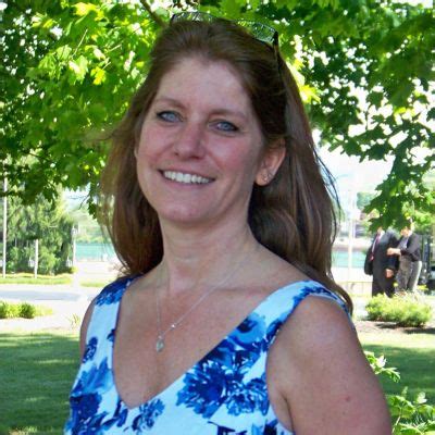 Helsley-Johnson Funeral Home, Inc. Memorials and Obituaries | We Remember