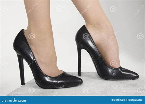 丝袜高跟鞋摄影图__女性女人_人物图库_摄影图库_昵图网nipic.com