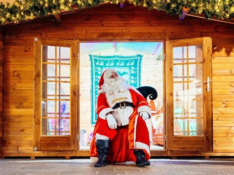 Casetta di Babbo Natale, Piazza Matteotti - Alassio, 7 December 2024 ...