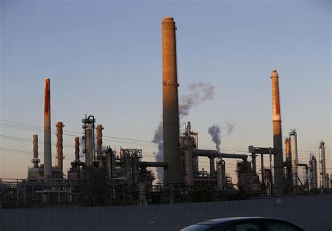 Martinez: Refinery chemical delivery led to odor complaints