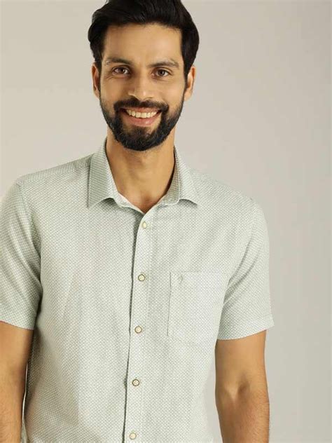 Buy Men Printed Half Sleeve Linen Blend Shirt Online | Indian Terrain