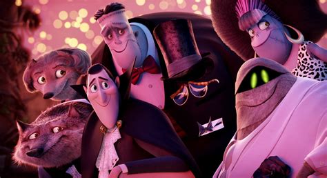 Hotel Transylvania 2 HD Wallpaper: Dracula & Friends Unite in Spooky Fun