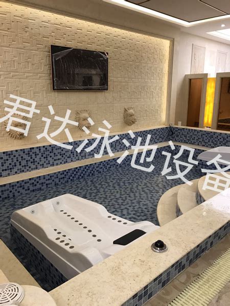 【东莞酒店】叹水疗SPA，住四星酒店！￥399元抢购 东莞常平银色假日酒店水疗休闲套餐，欧式奢华风格星级住宿体验，畅爽双人水疗净桑+室内泳池 ...