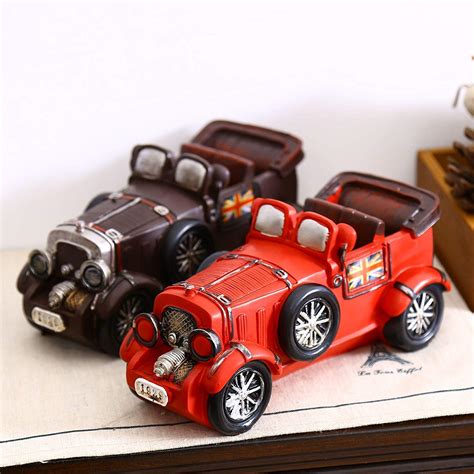 GeekGoodies Polyresin Vintage Car Design Antique Decorative Showpiece ...