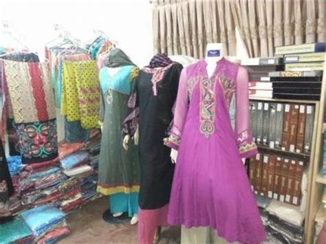 Lifestyle in Batala, Beauty Parlors in Batala, Batala Gyms