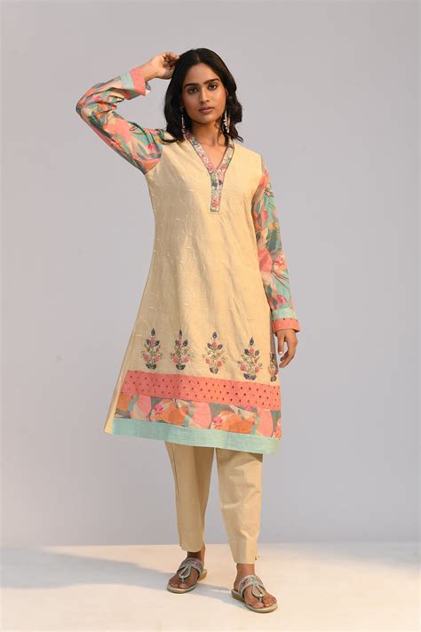 Beige Embroidered Kurta Set – SABHYATA CLOTHING