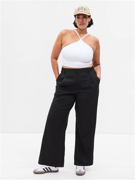 GapFit High Rise Runaround Trousers | Gap