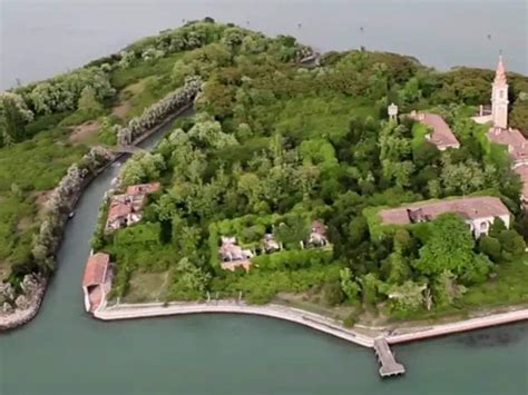 कहानी उस भूतिया आइलैंड की ... जहां एक साथ चली गई थी 1 लाख 60 हज़ार ...