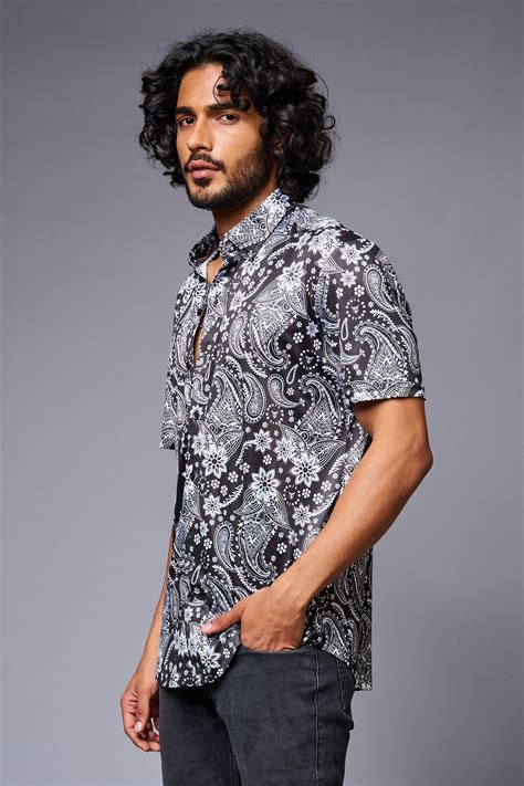 Paisely Design Printed Black Shirt for Men - Go Devil