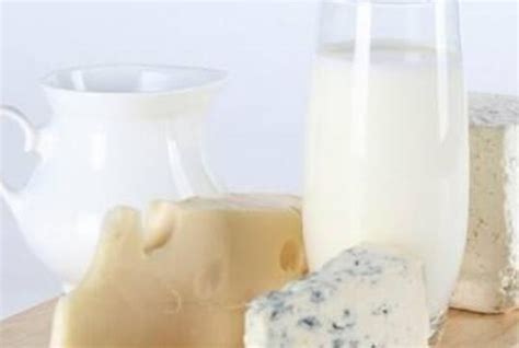 纯牛奶过期了如何利用 过期的纯牛奶有什么利用价值_保质期_做法,功效与作用,营养价值z.xiziwang.net