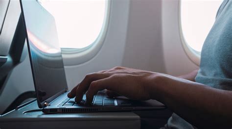 10 Ways to Repurpose an Old Cell Phone | Progressive