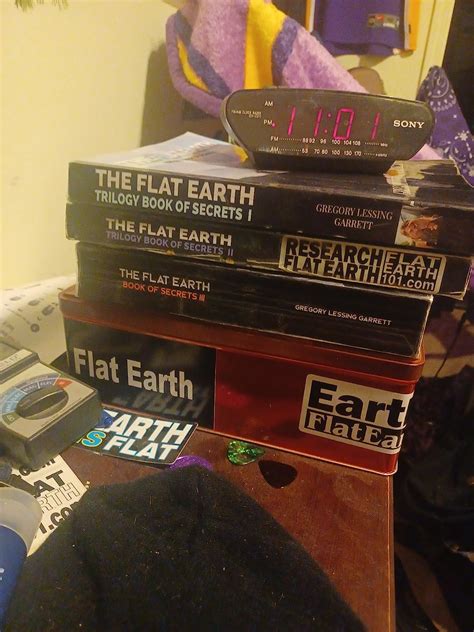 The Flat Earth Trilogy Book of Secrets I: Garrett, Gregory Lessing ...