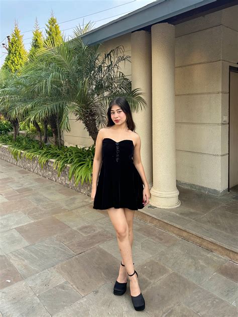 SHORT DRESSES – Tailormade