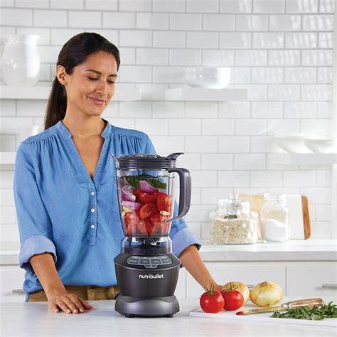 NutriBullet Blender Combo 1000 Blender / Mixer / Smoothie Maker ...
