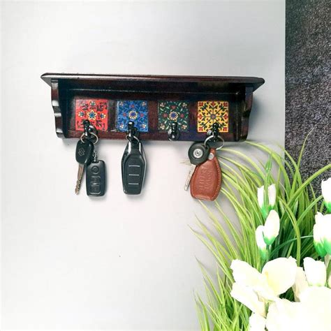 Buy Aksa Key Holder Online in India | Vaaree