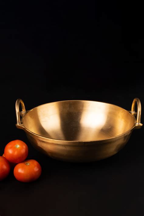 Pure Bronze/Kansa/Vengala Kadai | Cheenachatti | Wok Online - 80s ...