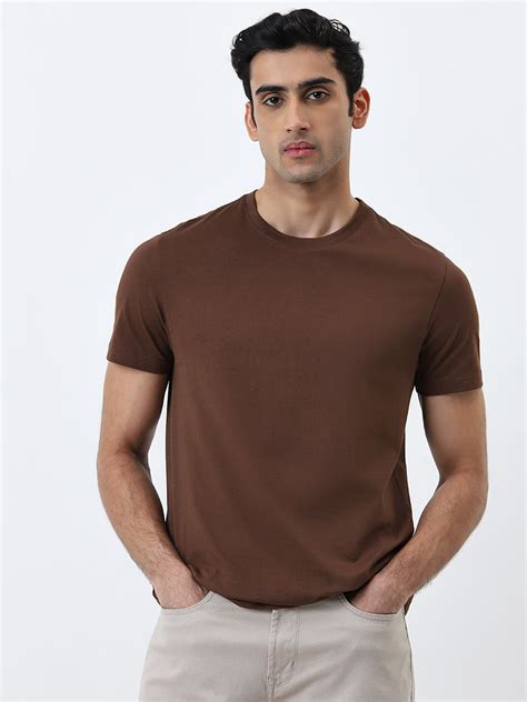 Buy WES Casuals Brown Solid Slim-Fit Cotton T-Shirt from Westside