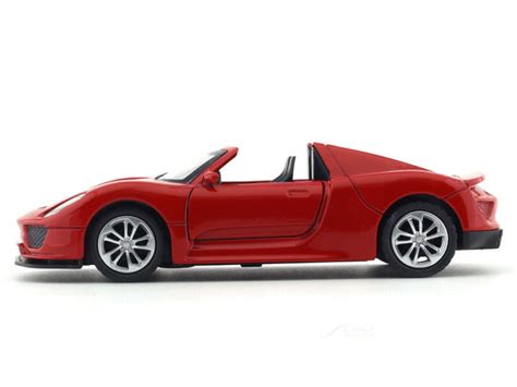 Porsche 918 Spyder like red pull back car | Scale Arts India