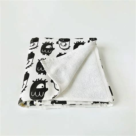 Buy Kids Bath Accessories Online | Handprinted Bath Towels by Mapayah