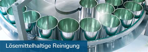 Lösemittelhaltige Reinigung