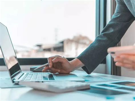 How are precious metal–based ETFs and FoFs taxed? A simple guide for ...