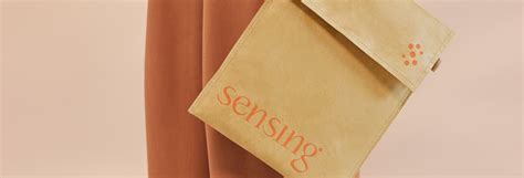 Best Stylish Travel Pouches for Men and Women – Sensing