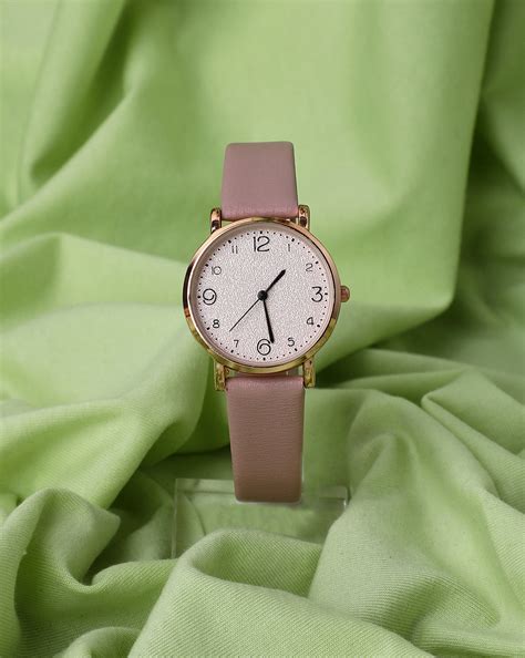 Haute Sauce Women Pink Dial Analogue