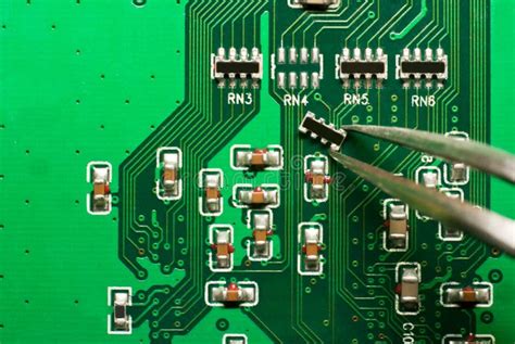 Electronic Circuit Board Repair 的图像结果