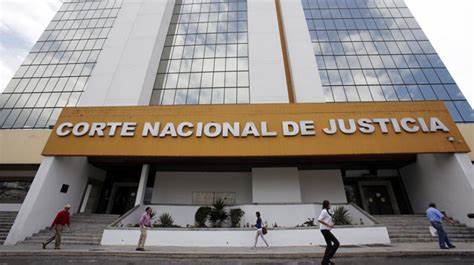 Ecuador extraditará al empresario que intentó estafar a Zuckerberg