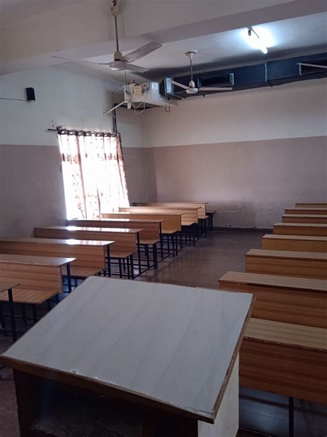 ICT Class Room Facility | AGC Amritsar