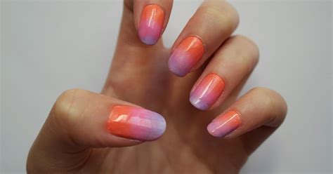 Ombre Nails Tutorial 的图像结果