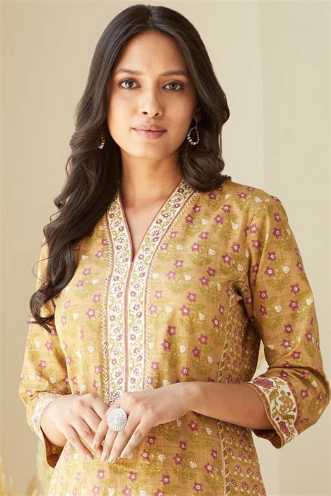 Buy Mustard Hand Printed Straight Cotton Slub Kurta for Women | FGMK24 ...