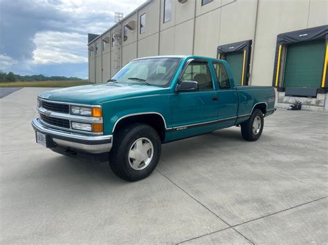 1995 Chevrolet Silverado | GAA Classic Cars
