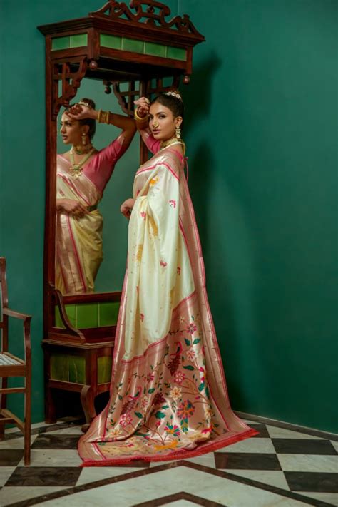Buy latest designer Paithani sarees online Hubli | India|Paithani Saree ...