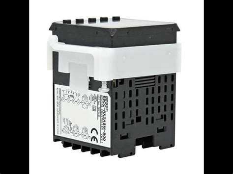 Omron Temperature Controllers - E5CS-R1KJU-W Omron Temperature ...