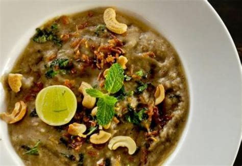 What is the recipe for Haleem, and why is it famous?