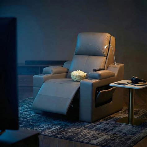 Recliner Seats in Theatre: Meaning, Types, Best Home Theatre Recliners ...