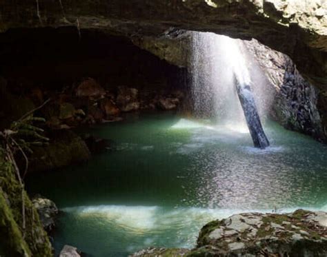 Natural Bridge in Queensland | TimesTravel